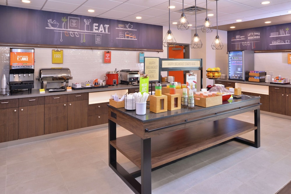 Hampton Inn Lakeville Minneapolis - photo 42
