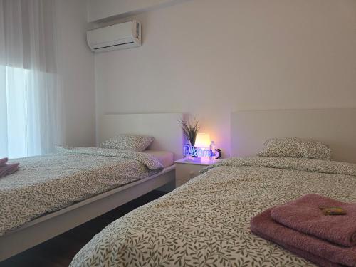 Sunny Rooms