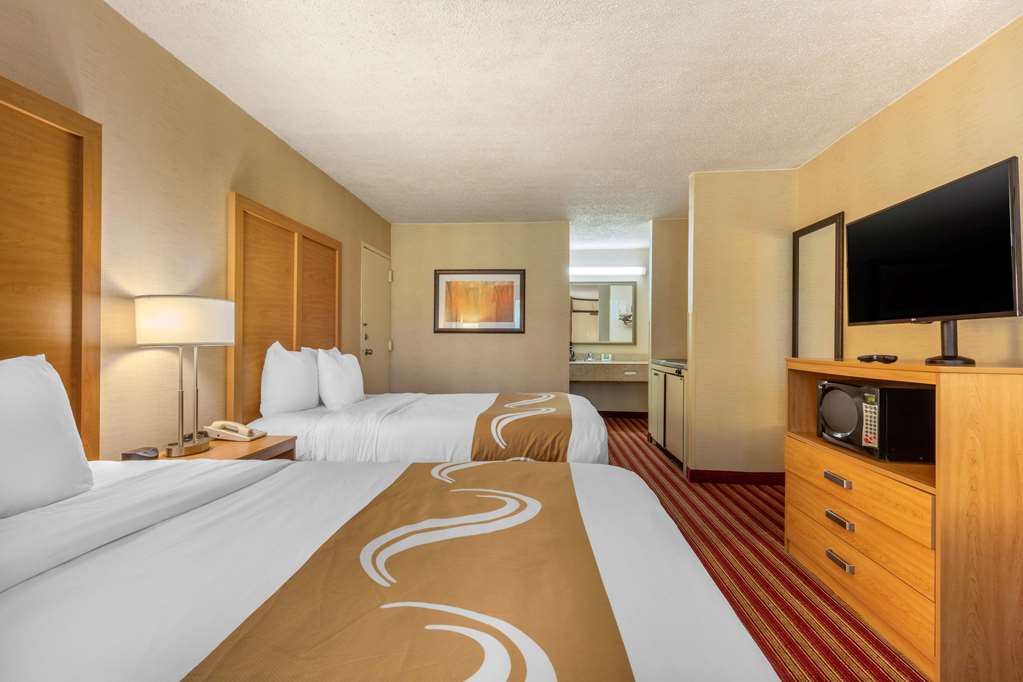 Quality Inn Exit 4 - photo 14
