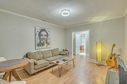 The Esben comfy 1 bedroom close to everything — 4-Star Luxury Hotel in Charleston, United States
