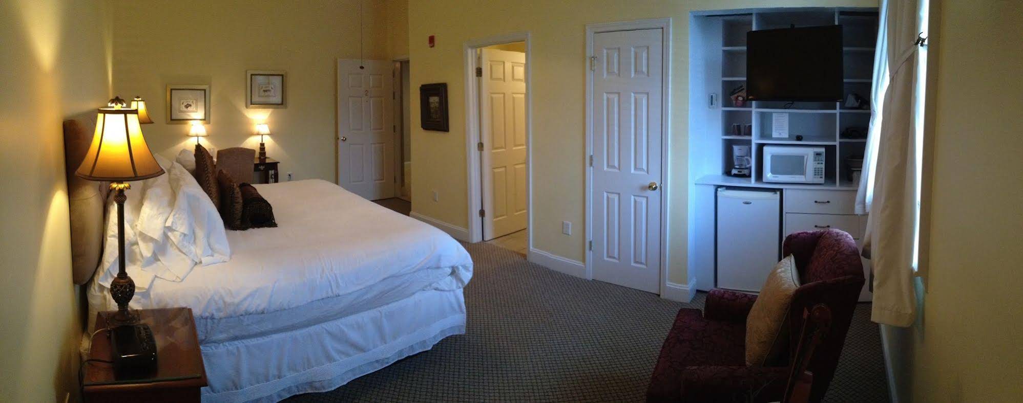 Hotel Riverwalk - photo 28