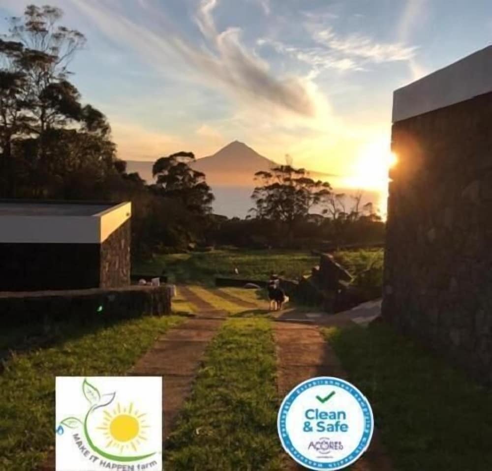 Make It Happen Farm in Velas, Portugal