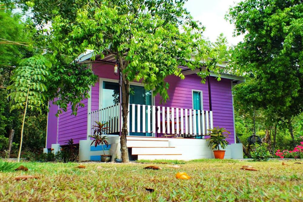 Baan Pennee in Nakhon Nayok, Thailand