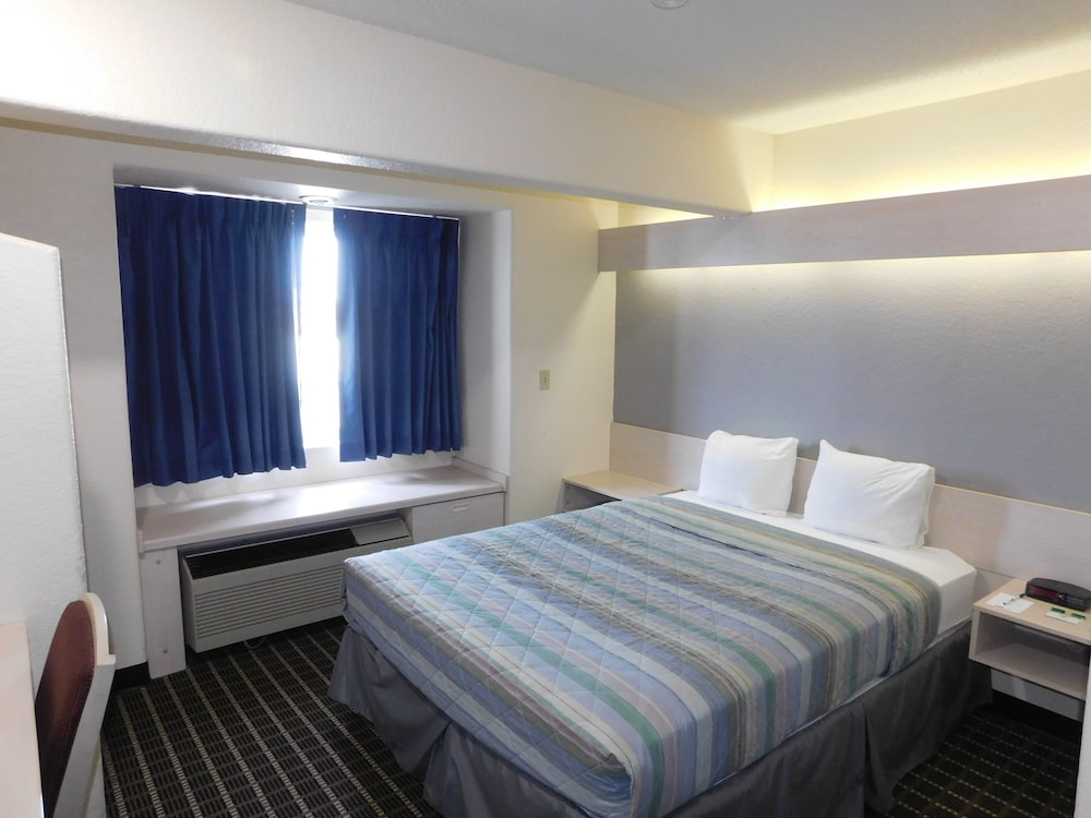 Travelodge by Wyndham Chadron - photo 10