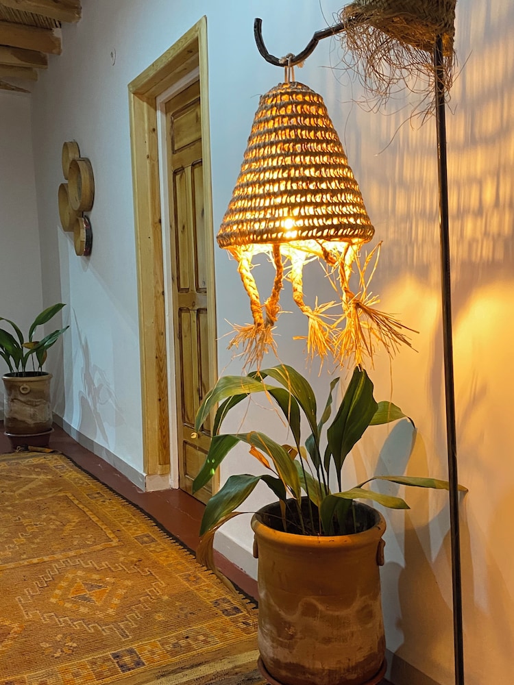 Auberge Miguirne chez Ali — hotel in Imider