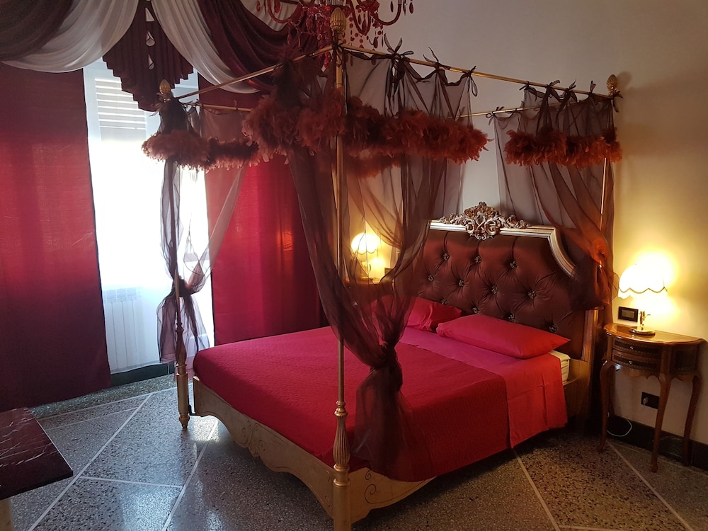 Christian Bed&Breakfast in Pisa, Italy