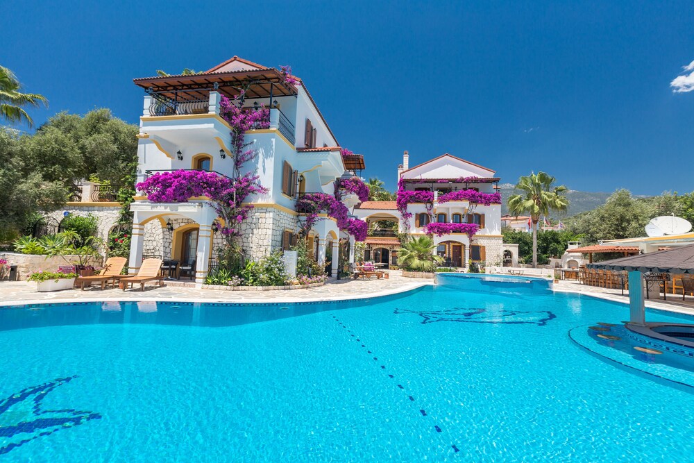 Hadrian Hotel - carbon neutral hotel in Kas