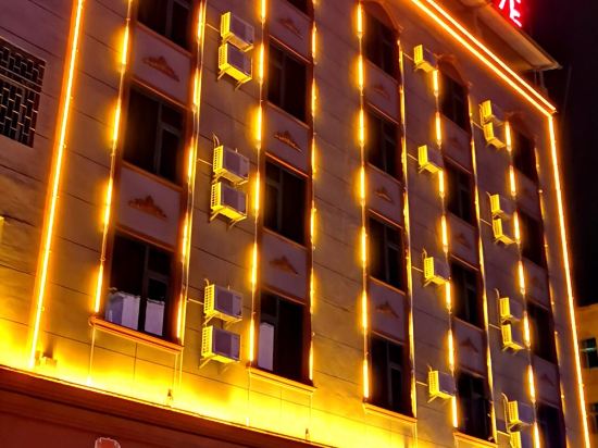 Zhenxi Holiday Hotel in Yuanmou, People's Republic of China