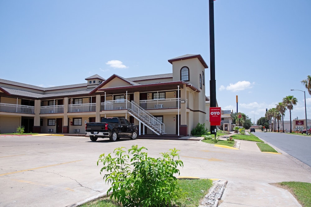 OYO Hotel McAllen Airport South - photo 2