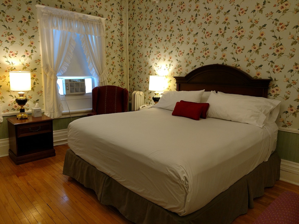 Thayers Inn - photo 14