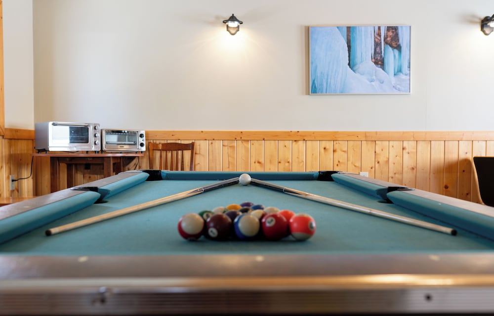 Alger Falls Motel - photo 13