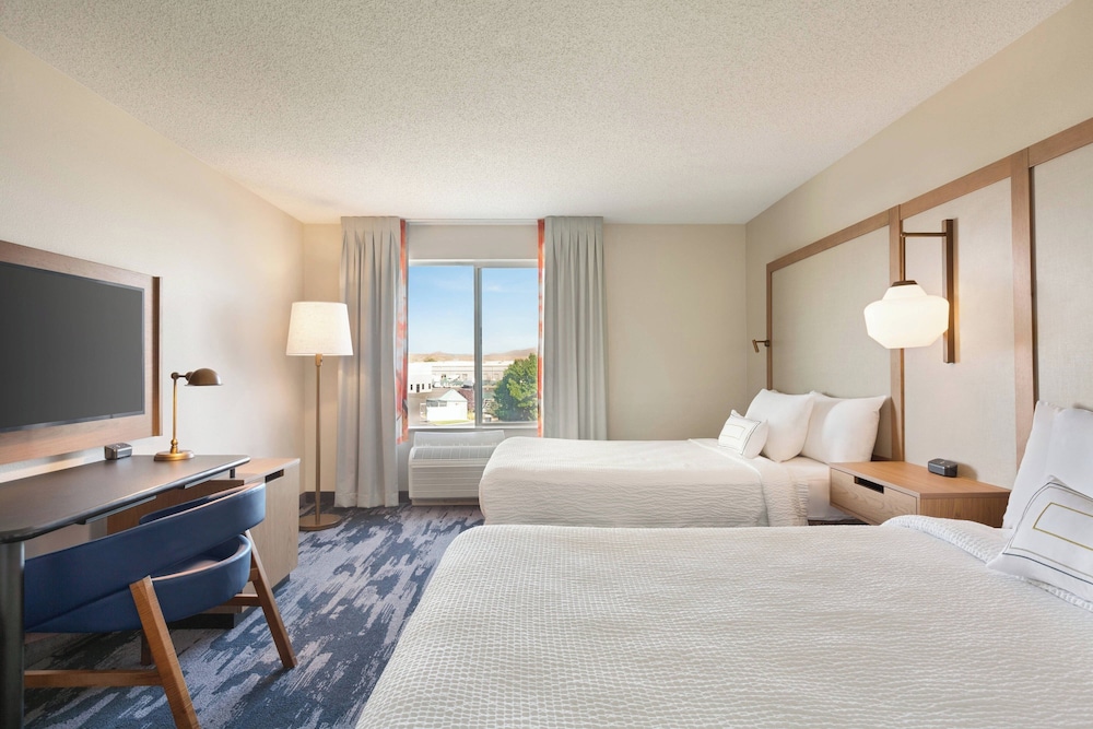 Fairfield Inn & Suites by Marriott Reno Sparks - photo 13