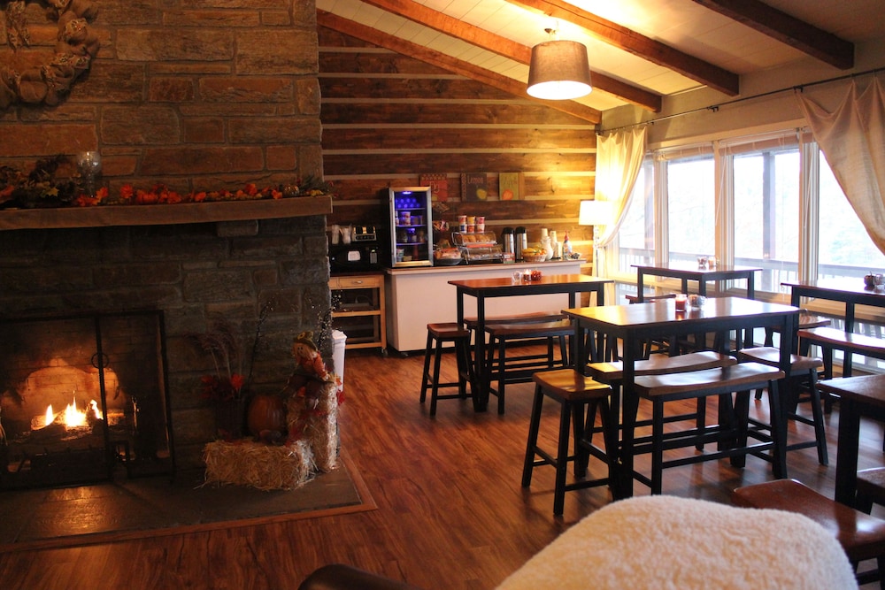 Cliff Dwellers Inn - photo 57