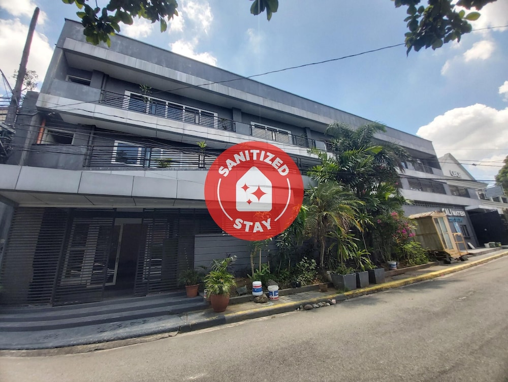 Nest Suites - carbon neutral hotel in Quezon