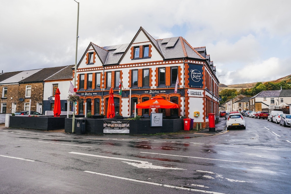 Cardiff Arms Bistro And Hotel — Treorchy
