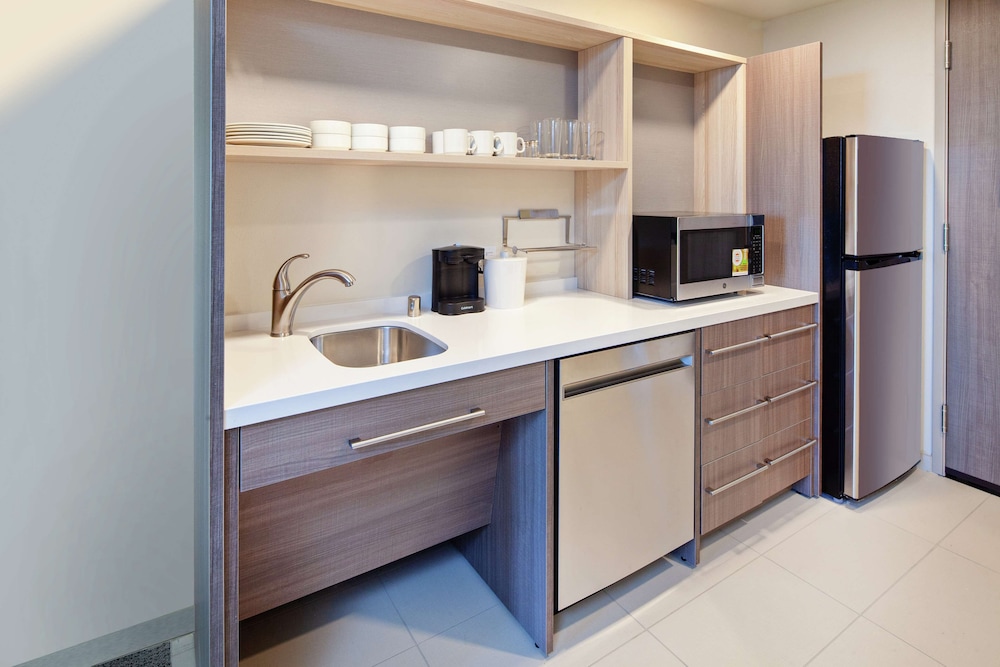 Home2 Suites by Hilton Alameda Oakland Airport - photo 15