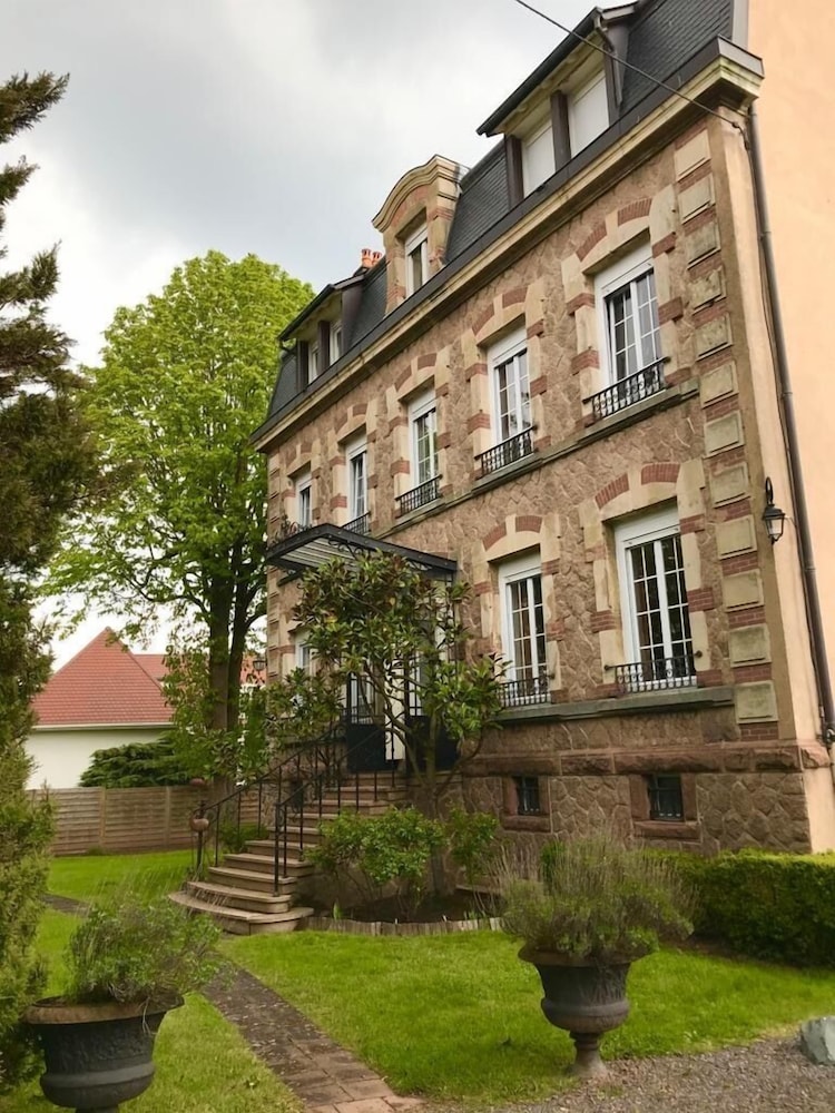 Les Jardins d'Aïka — hotel in Baccarat