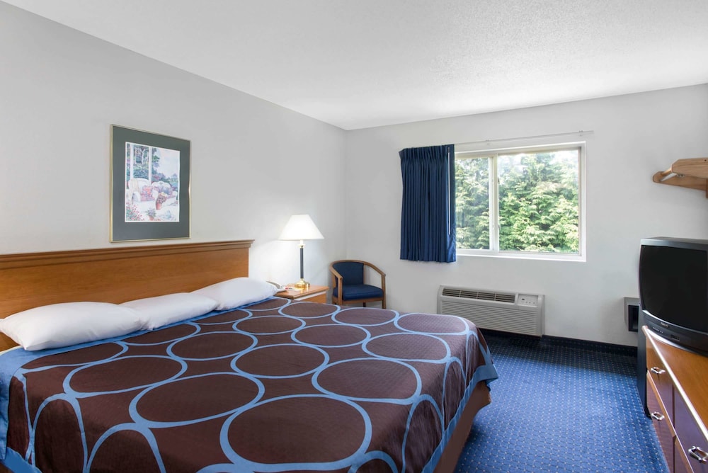 Super 8 by Wyndham Kingston - photo 7