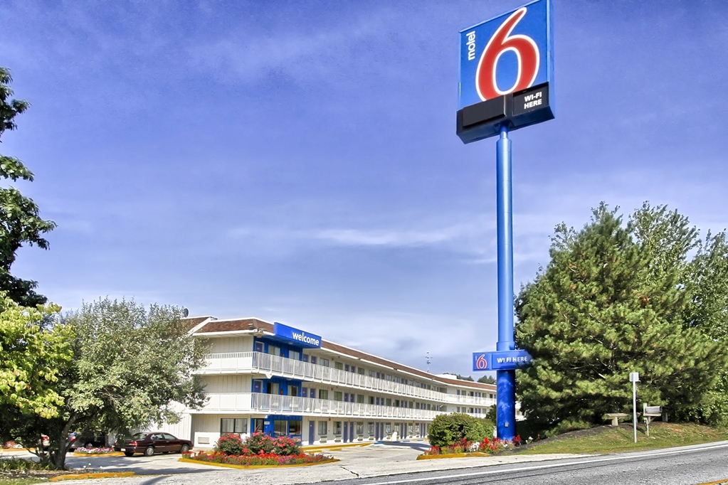 Motel 6 New Cumberland PA Harrisburg Hershey South - featured photo