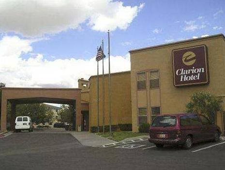 Pan American Inn & Suites
