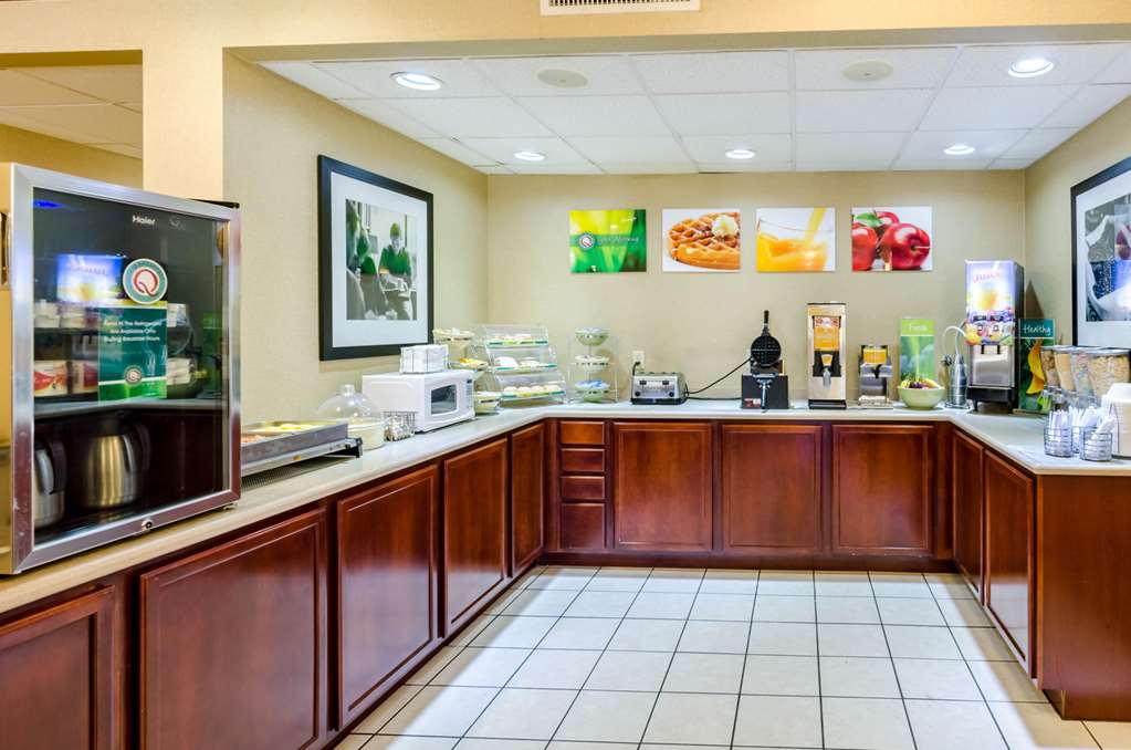 Quality Inn Lynchburg near University - photo 27
