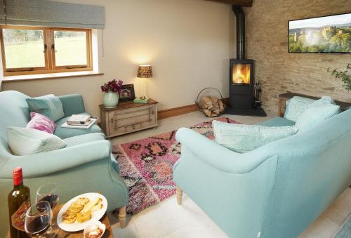 The Stone Barn — Downton — photo 3