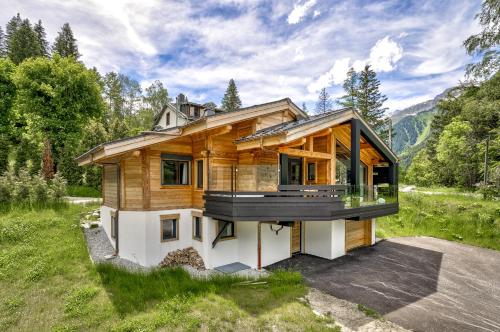 Chalet Silver Forest — 4-Star Luxury Hotel in Chamonix-Mont-Blanc, France