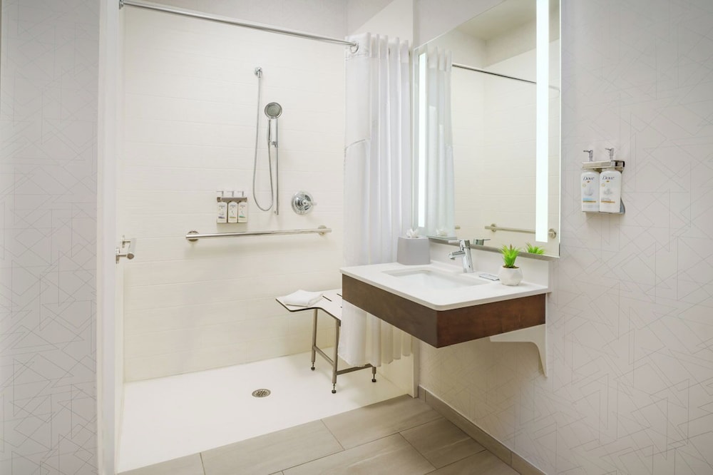Holiday Inn Express Rochester NE Irondequoit by IHG - photo 34