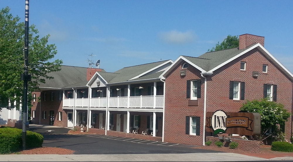 Inn at Cemetery Hill - photo 92