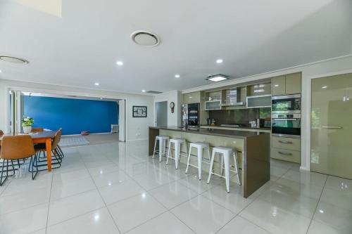 Southlakes Haven Lake Views Pet Friendly — Dubbo