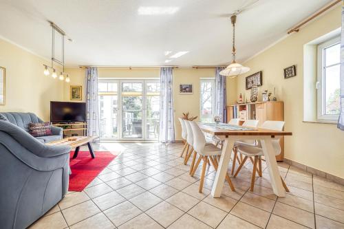 Parkresidenz am Hafen Wohnung HF 14 — 4-Star Luxury Hotel in Zingst, Germany