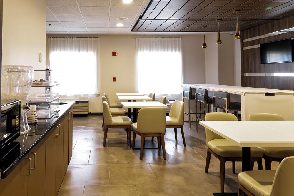 Wingate by Wyndham Owensboro - photo 56
