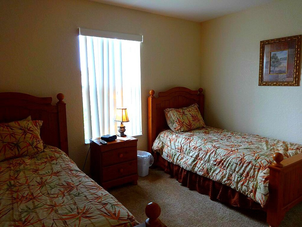 Regal Palms Resort 2633 Four Bedroom Townhome - photo 4