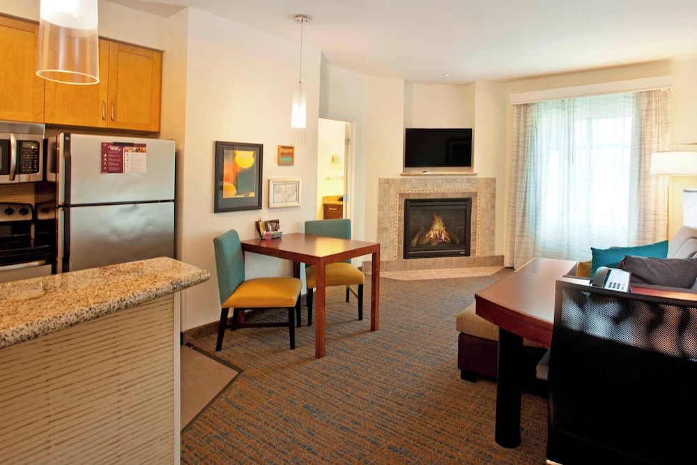 Residence Inn Portland Airport at Cascade Station - photo 17
