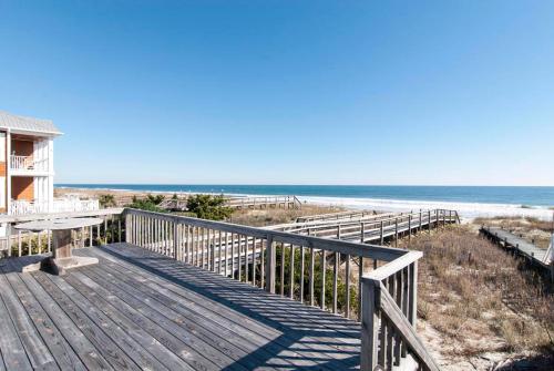 Good Times by Bryant Real Estate in Kure Beach, United States