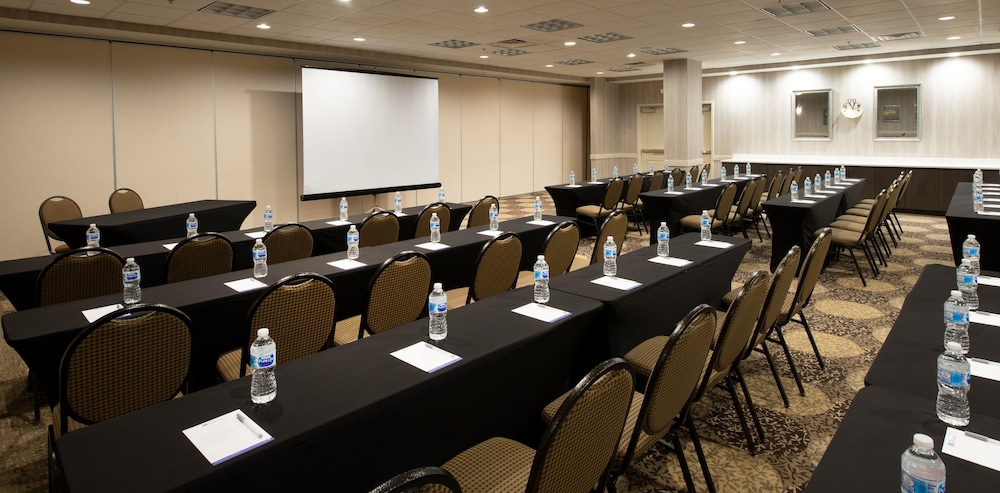 Hilton Garden Inn Philadelphia Ft. Washington - photo 38