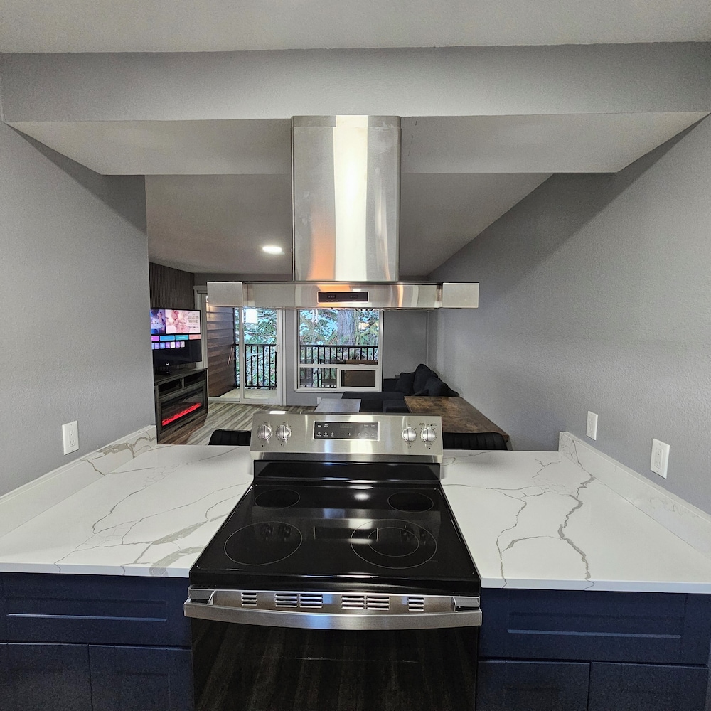 Olympic Suites Inn - photo 12