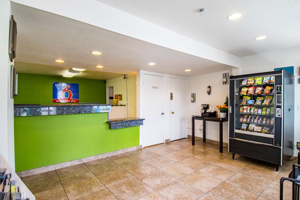 Studio 6 Cypress - photo 4