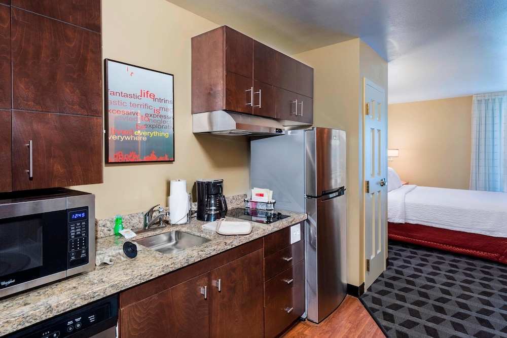 Towneplace Suites By Marriott Kennesaw - photo 7