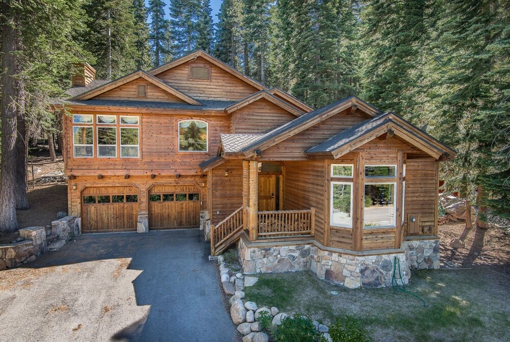 Wooded Luxury at Tahoe Donner - photo 29