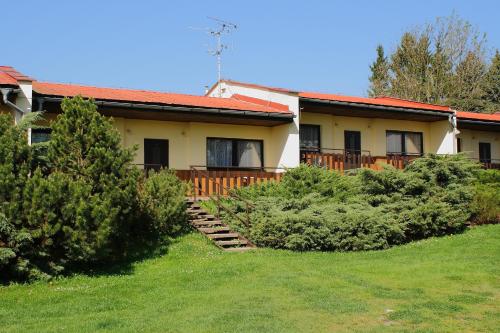 Bungalovy a ubytování Ratibořice Zlíč — hotel in Ceska Skalice