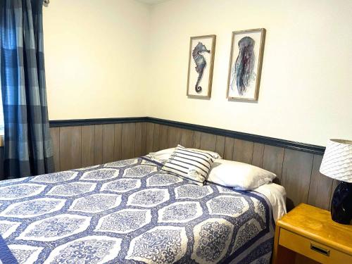 The Tides Inn - photo 11