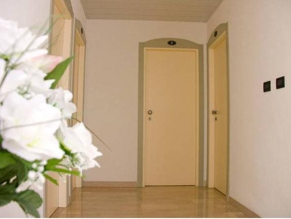 Hotel Trianon - last minute hotel in Unknown City