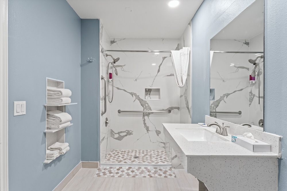 Executive Inn & Suites Magnolia - photo 17