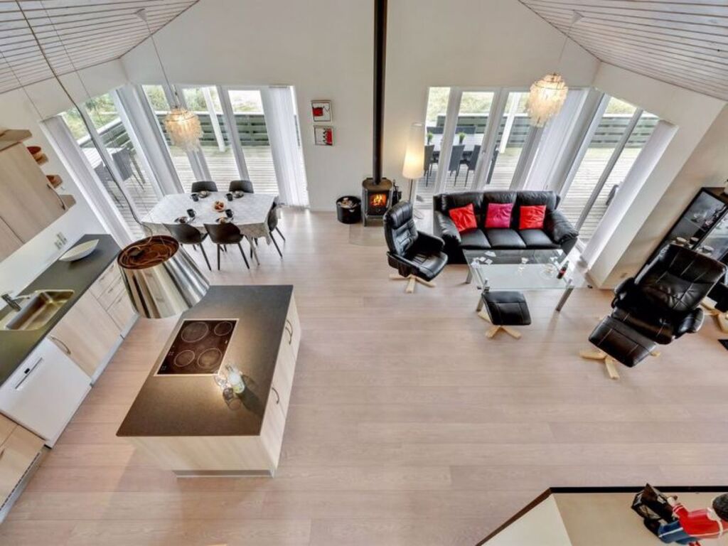 Holiday Home Sibyll from the sea by Interhome — 4-Star Luxury Hotel in Hvide Sande, Denmark