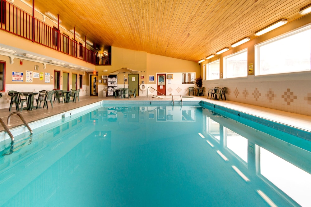 Fireside Inn and Suites - photo 38