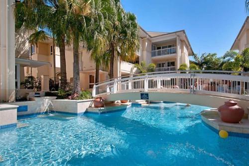 Deluxe 2 Bedroom Hastings Street — 4-Star Luxury Hotel in Noosa Heads, Australia