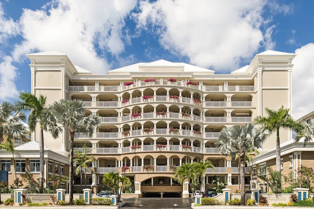 Club Se7en At The Beachcomber in East End, Cayman Islands