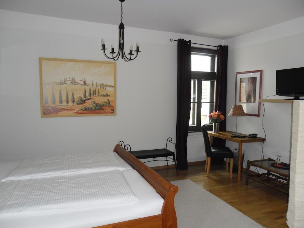 Zur alten Post in Moorenweis, Germany