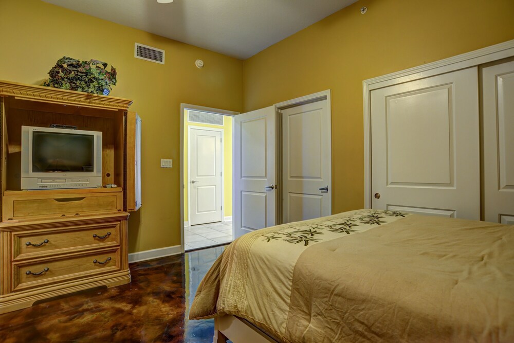 Marisol Beachfront Resort 701 272704 by RedAwning - photo 8